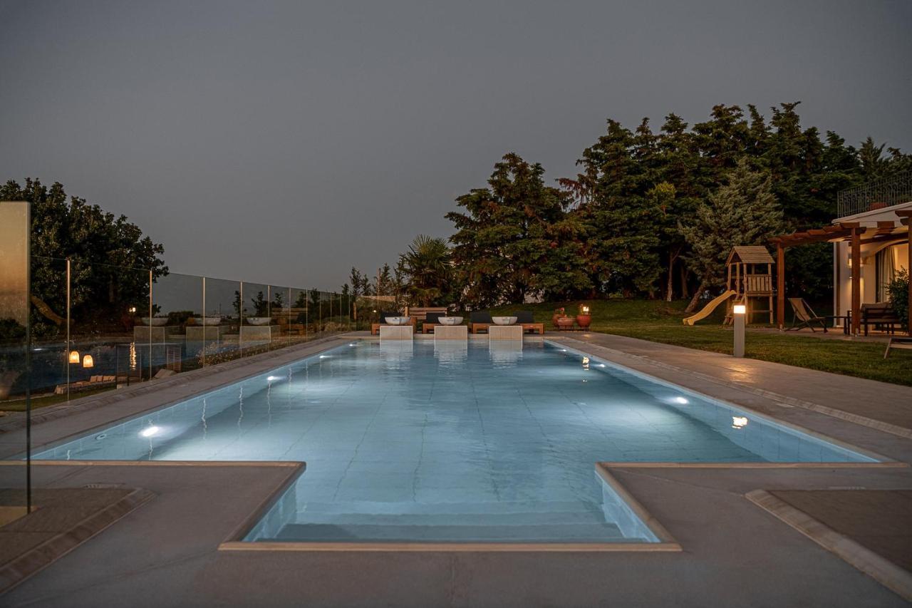 Villa Heora - The Floating Residence Tria Monastiria 外观 照片
